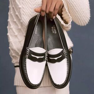 G.H.BASS Weejuns Whitney Black and White Leather Penny Loafers, Women’s 10